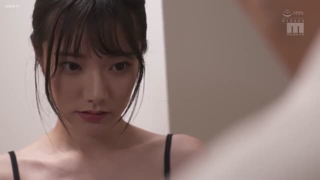 MIDV-671-CHINESE-SUBTITLE_MIDV-671我的岳父最喜欢的食物是我的鸡巴...我被一个性欲异常的男人玩弄，他观察我乳房的生长长达10年，直到我的乳头射精...宫下丽奈-宫下玲奈