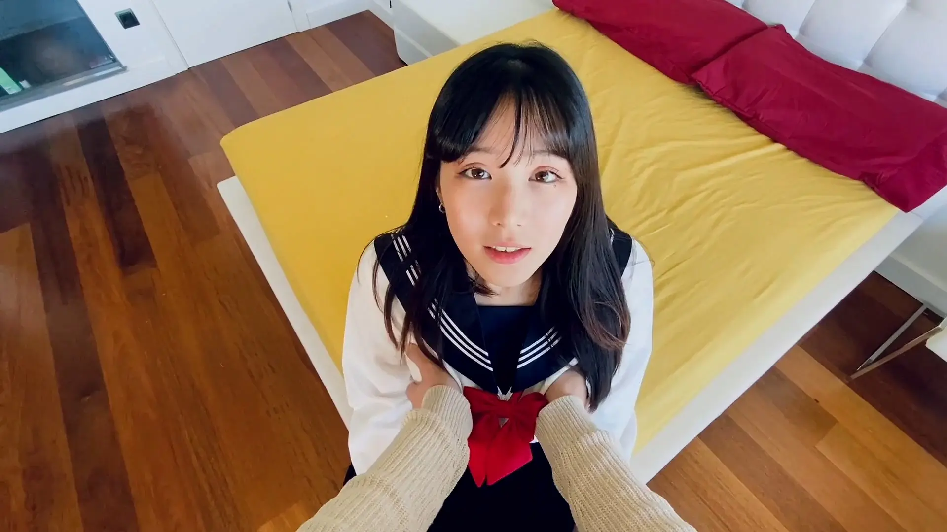 扮演学生的欧尼